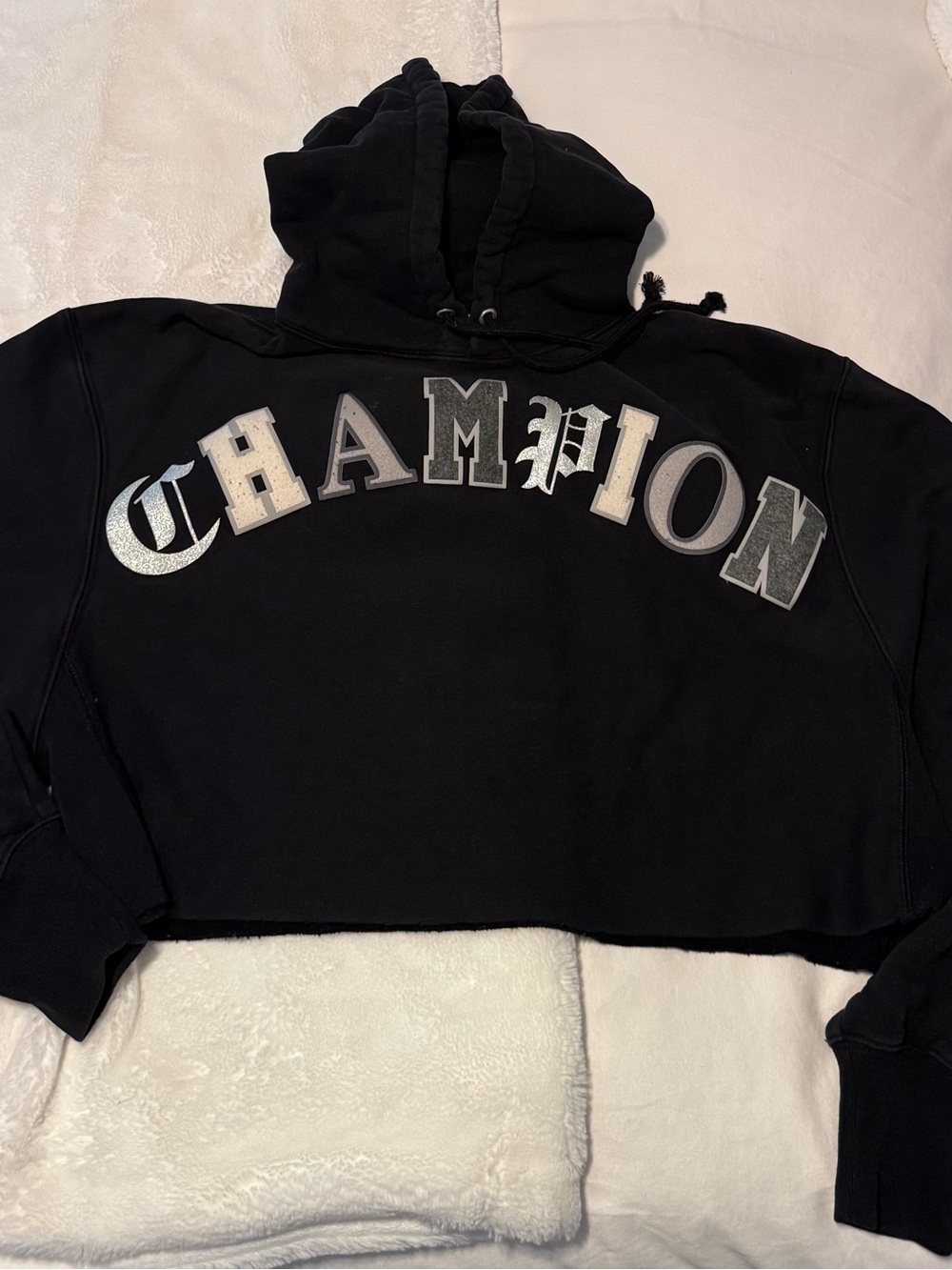 Cropped Champion Black Hoodie Sweatshirt